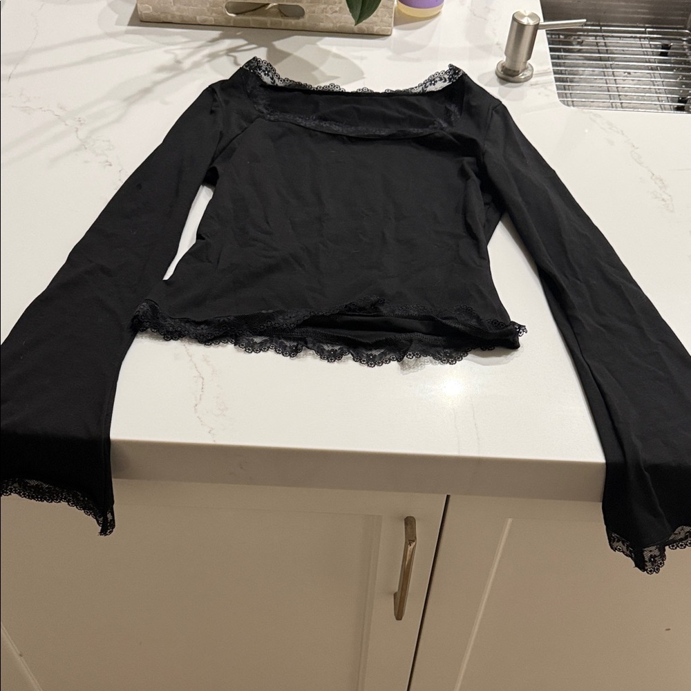 SHEIN Black Lace Trim Long Sleeve Top